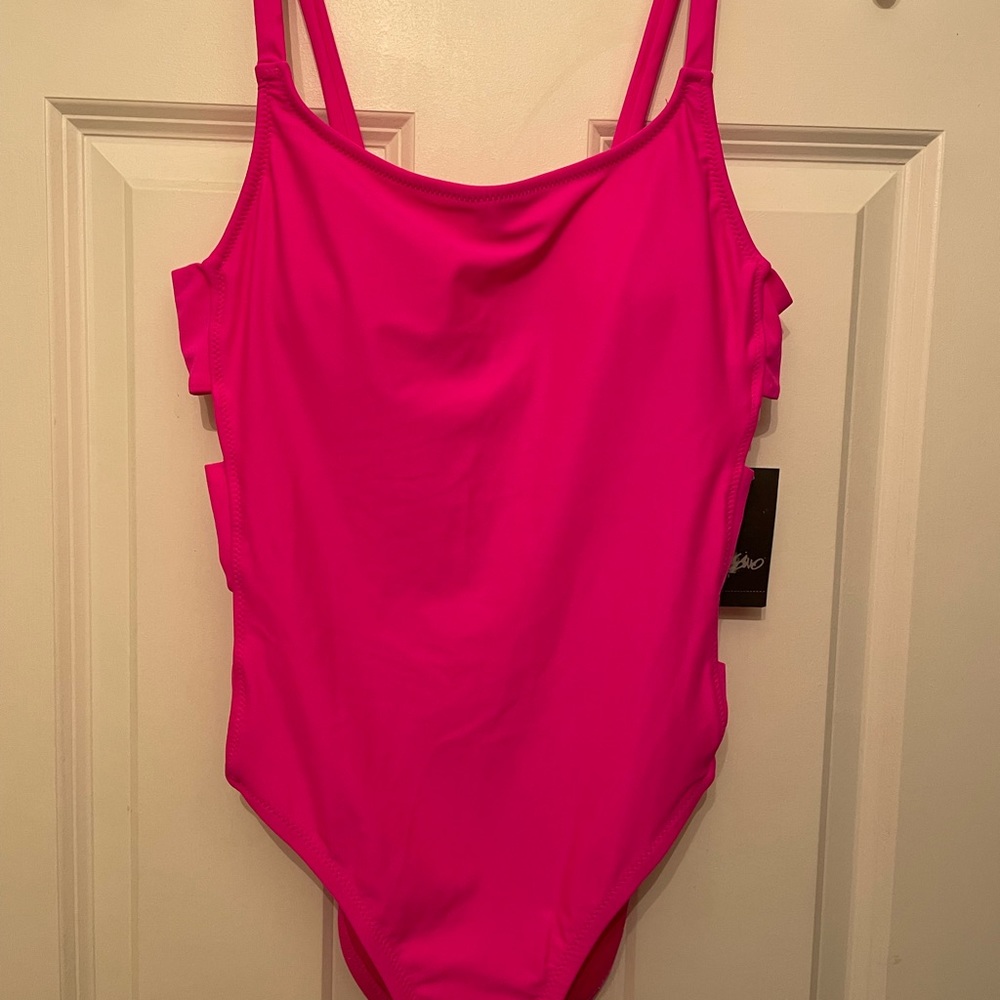 Women’s One piece swimsuit